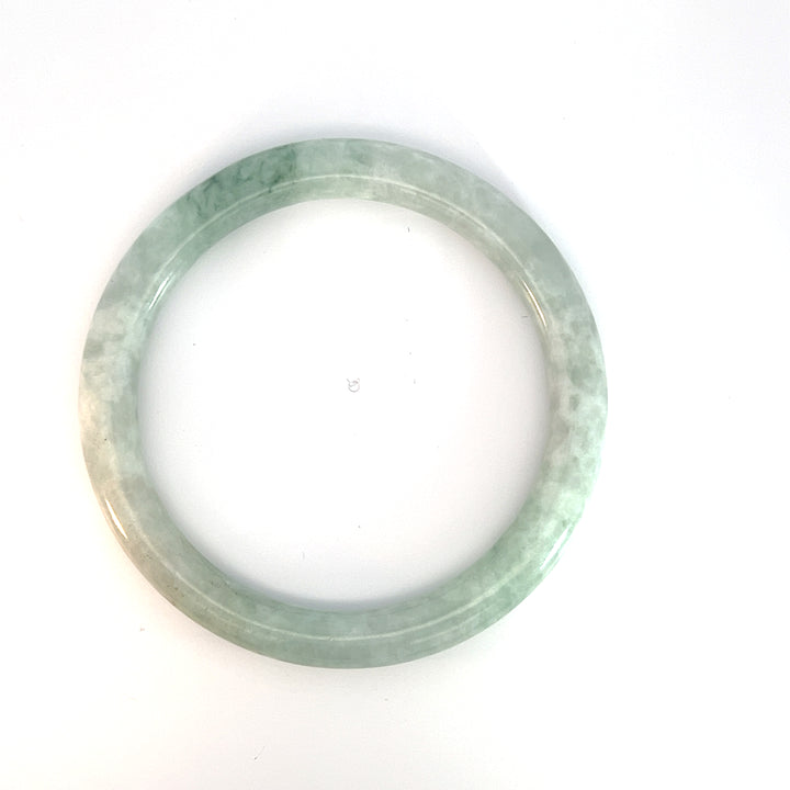 Light Green Jade Bangle
