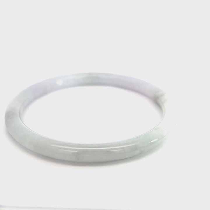 Light Jade Bangle
