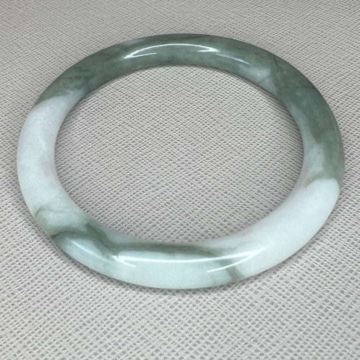 Variegated Jade Bangle