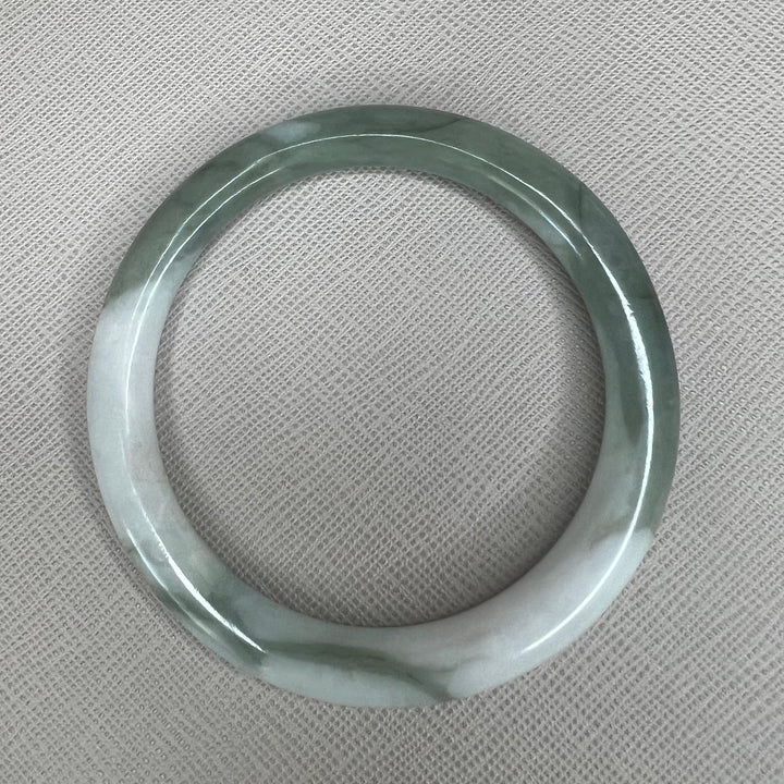 Variegated Jade Bangle