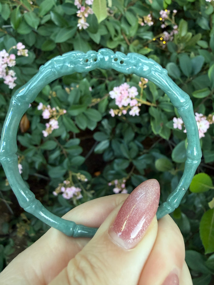 Blue Water Jade Dragon Bangle
