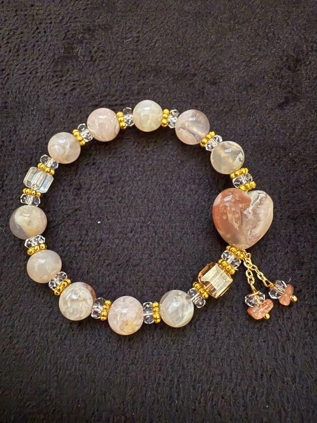 Heart Agate Beaded Bracelet