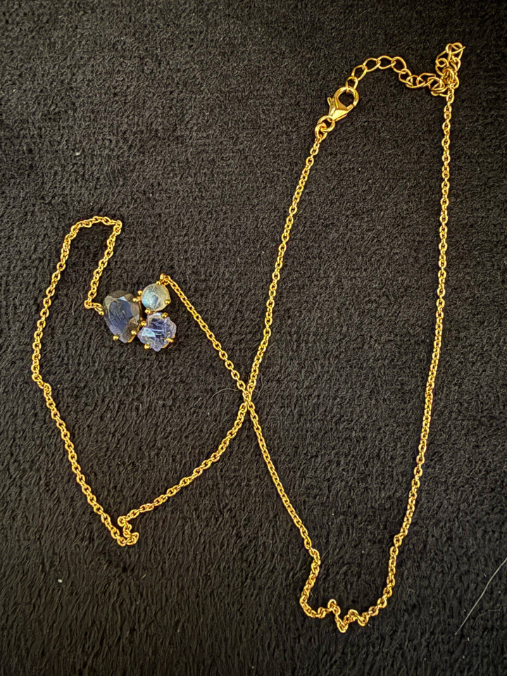 Three Rhinestone Necklace – Gold-Plated Sterling Silver