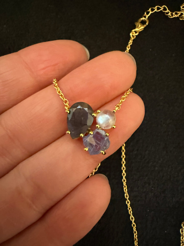 Three Rhinestone Necklace – Gold-Plated Sterling Silver