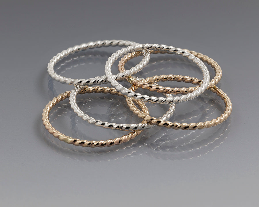 Bead Ring – Dyme Designs